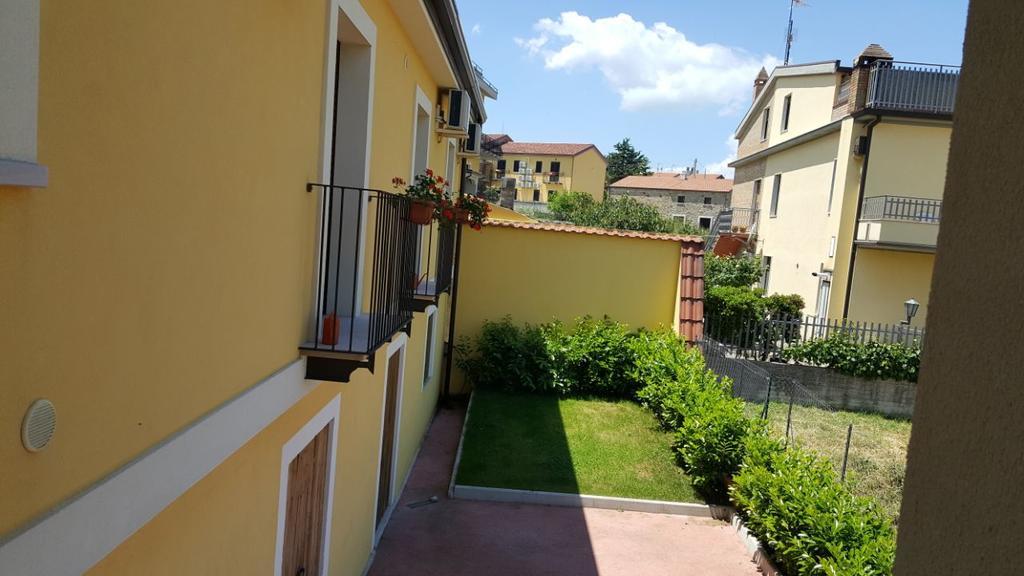 B&B Portacastello Castel Lagopesole Kültér fotó