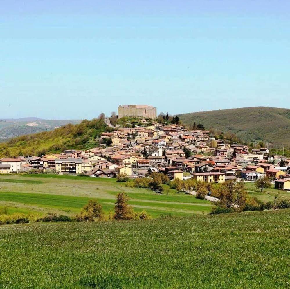 B&B Portacastello Castel Lagopesole Kültér fotó